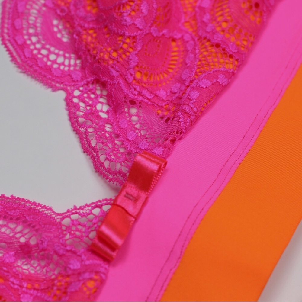 Neon lace bralette & thong panty - 2 piece set - Picture 10 of 16